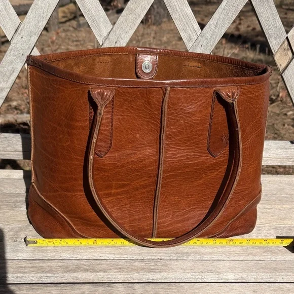 EUC Frye Leather Tote w/Removable Pouch - Picture 9 of 12